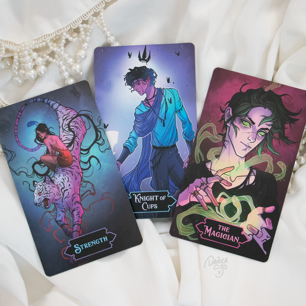 Lunar Lost Tarot Deck
